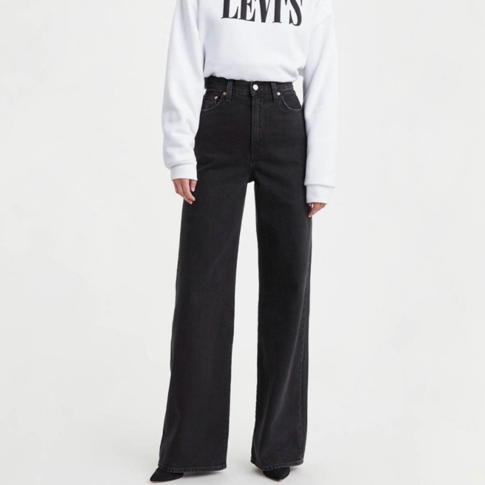 Levi's Ribcage Wide Leg Jeans
